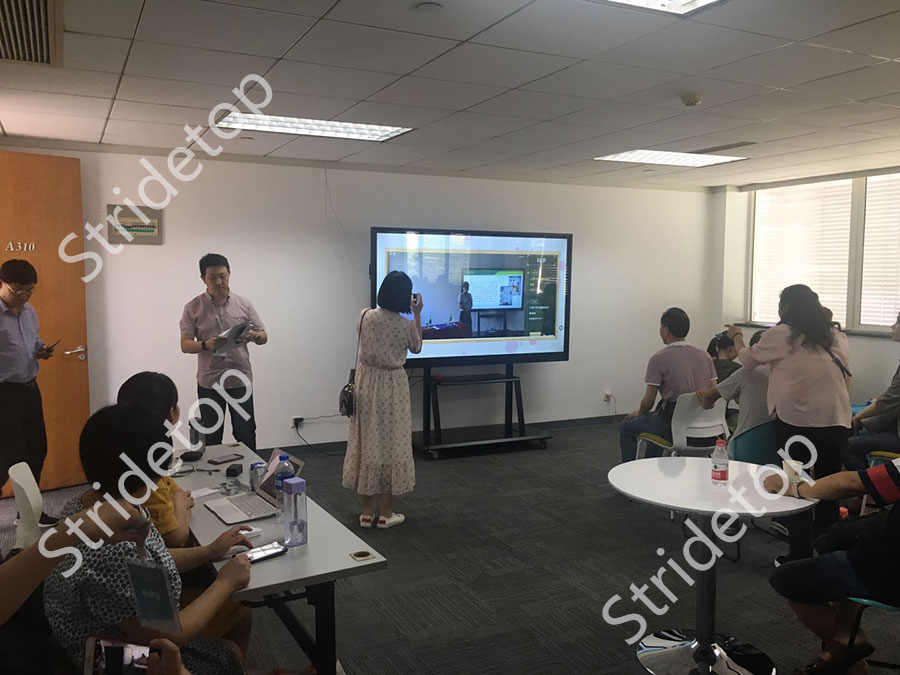 武漢市騰亞科技有限公司現(xiàn)場提供技術(shù)和教學(xué)設(shè)備支持！